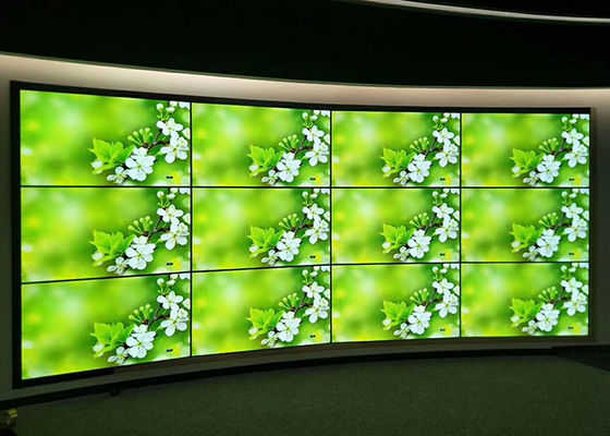 55인치 4x4 좁은 베젤 LED 비디오 벽 벽에 장착 3000 1 계약